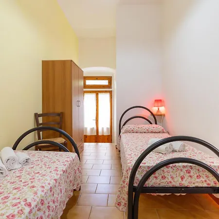Vakantiehuis Via Gorizia 8 Cecina (Livorno)