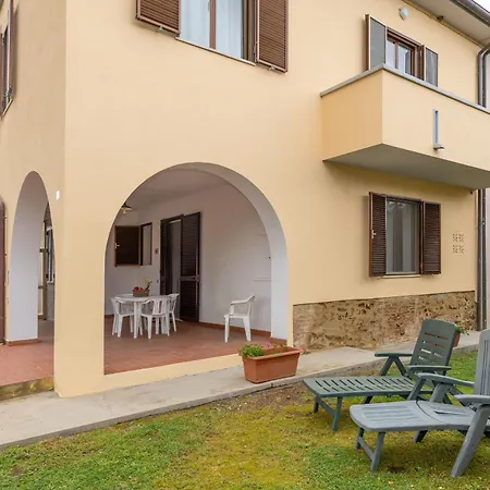 Vakantiehuis Via Gorizia 8 Cecina (Livorno)