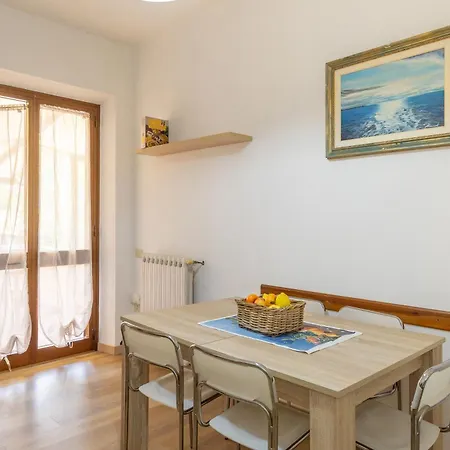 Via Gorizia 8 Vakantiehuis Cecina (Livorno)